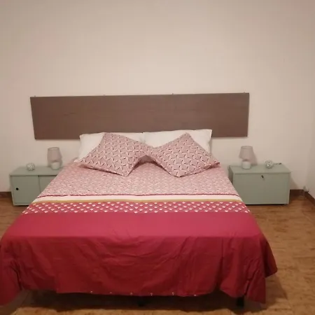 Casa Vacanze Palazzaccio מלון ספולטו