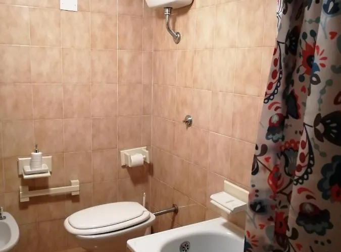 Hotel Casa Vacanze Palazzaccio *